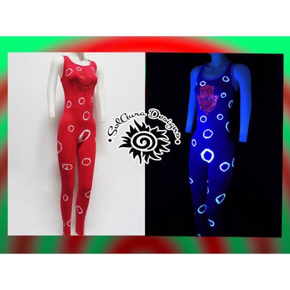 BUBBLES - One Size Fits S/M/L Tie Dyed Red, White Catsuit, Black Light Reactive - Picture 2 of 10